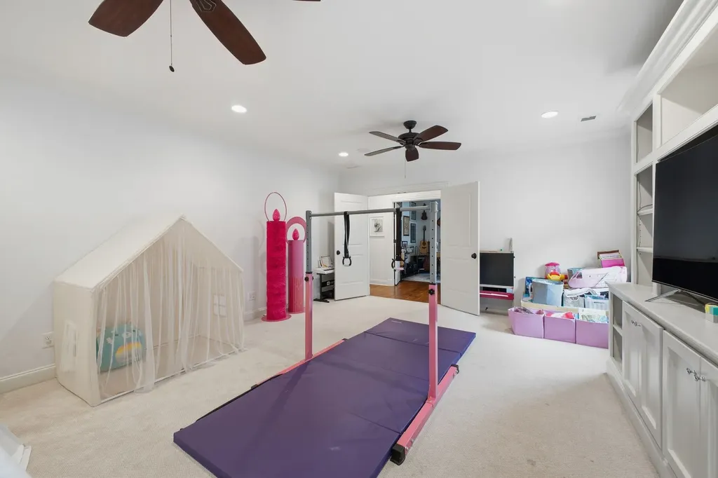 2011B Galbraith Drive Nashville TN 37215