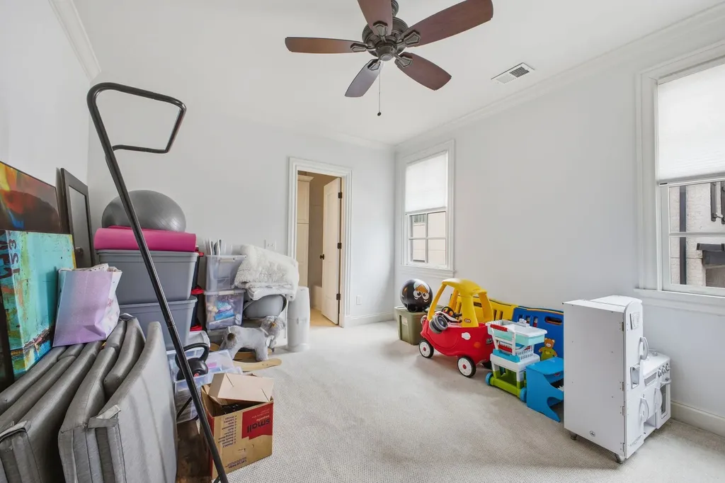 2011B Galbraith Drive Nashville TN 37215