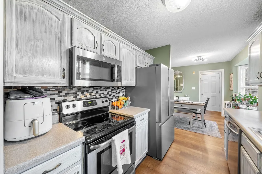 1700 Cedar Springs Circle Clarksville TN 37042