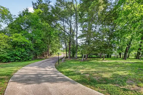 561 Odoms Bend Road Gallatin TN 37066