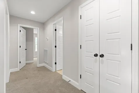 1872 Oakvale Drive Chattanooga TN 37421