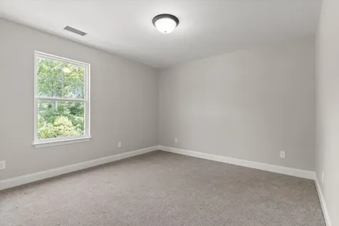 1872 Oakvale Drive Chattanooga TN 37421