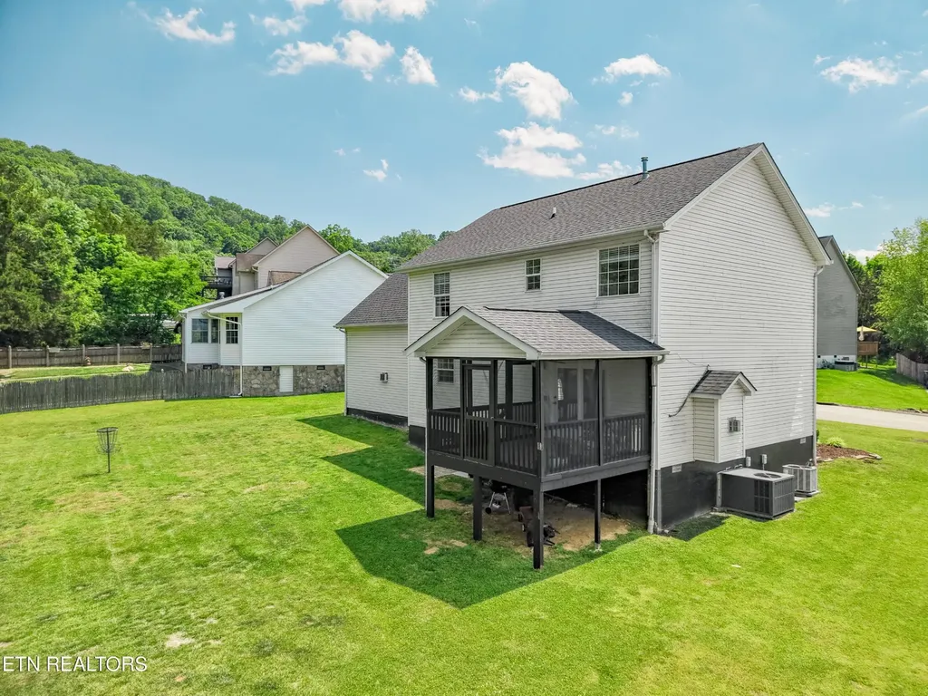 7114 Hannah Brook Road Knoxville TN 37918