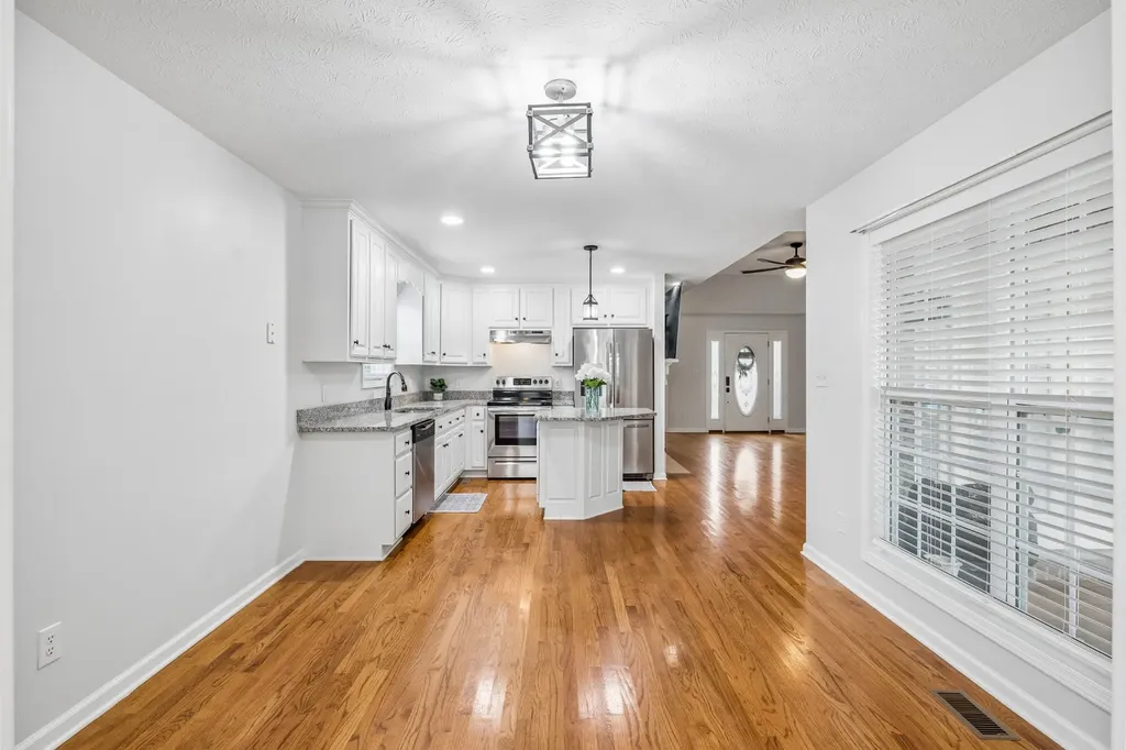 664 Community Court Gallatin TN 37066
