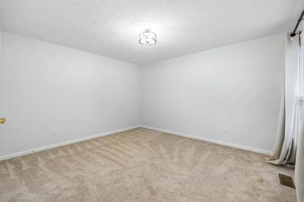 664 Community Court Gallatin TN 37066