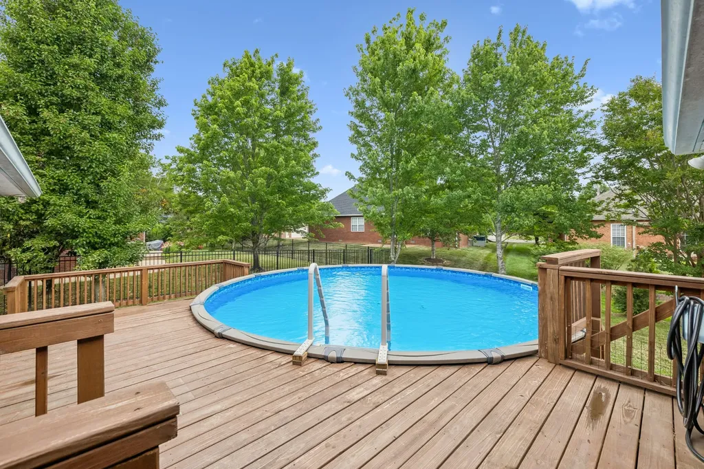 664 Community Court Gallatin TN 37066