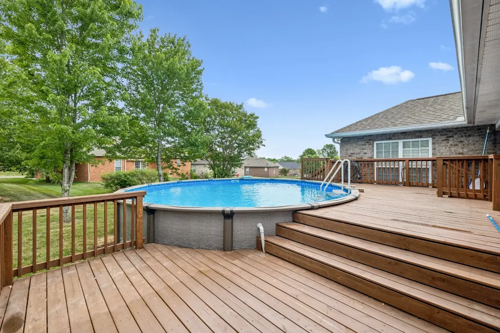 664 Community Court Gallatin TN 37066
