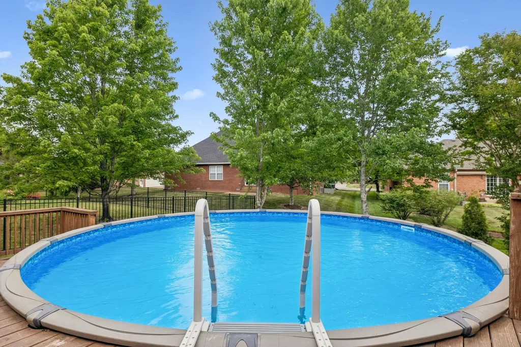 664 Community Court Gallatin TN 37066