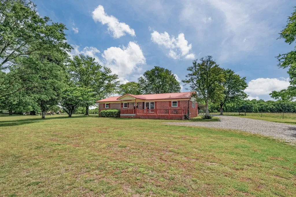 2126 Ardmore Highway Ardmore TN 38449