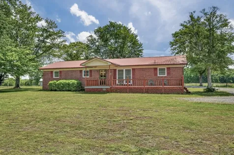 2126 Ardmore Highway Ardmore TN 38449