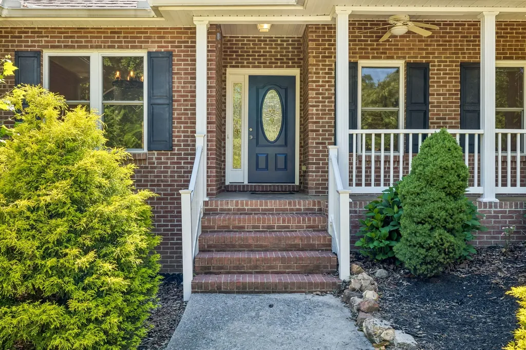 314 Ginger Drive Dover TN 37058