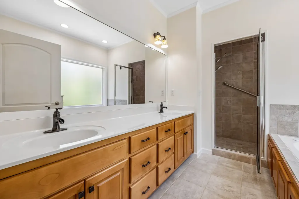 314 Ginger Drive Dover TN 37058