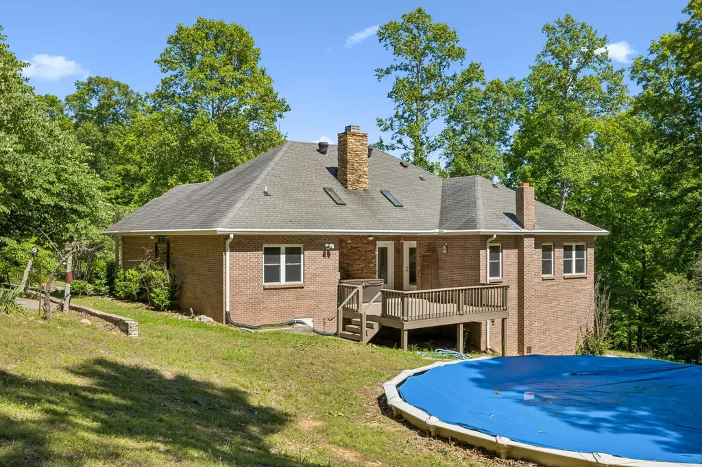 314 Ginger Drive Dover TN 37058