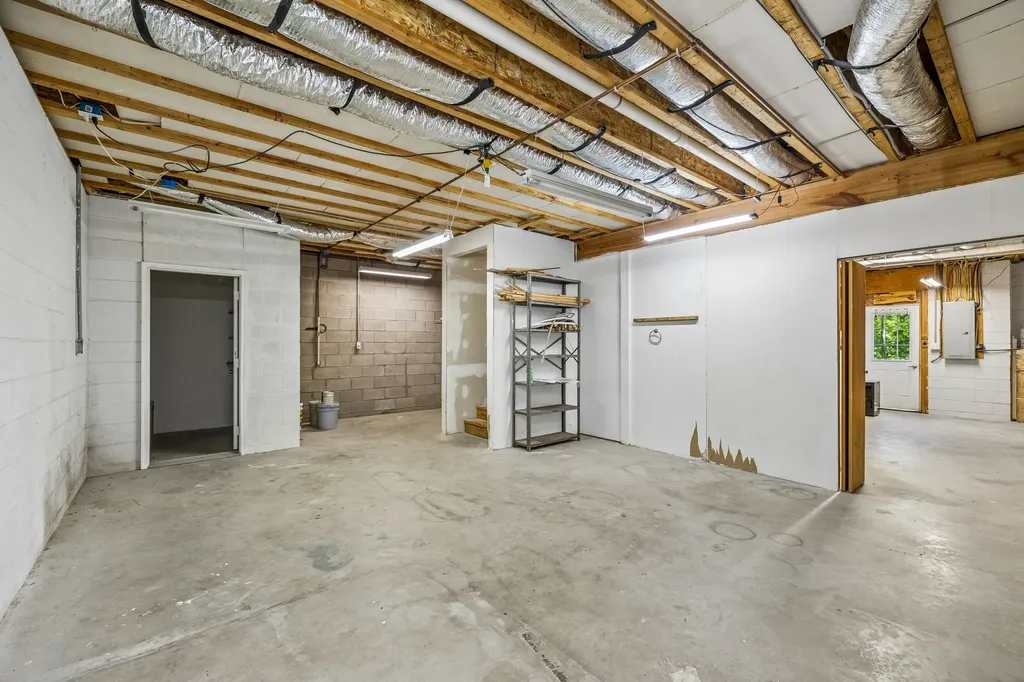 314 Ginger Drive Dover TN 37058