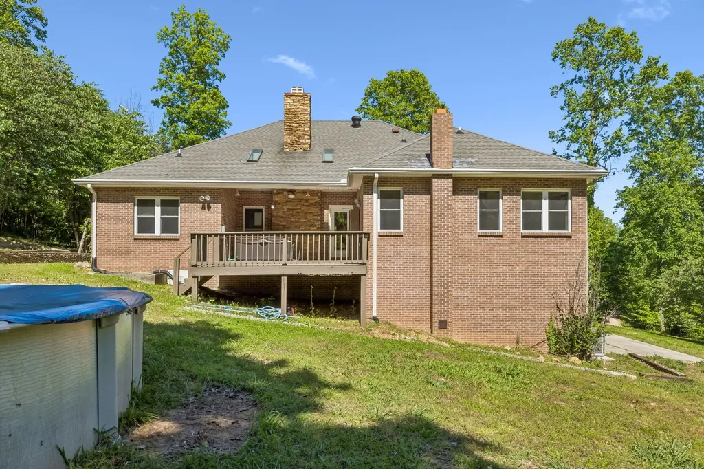 314 Ginger Drive Dover TN 37058