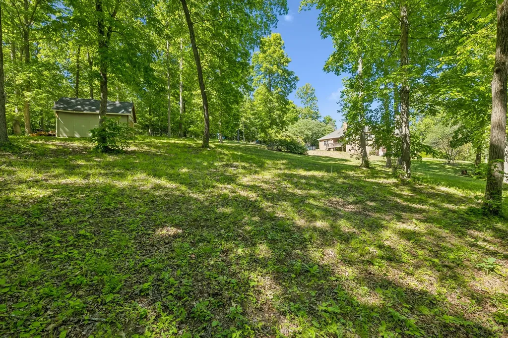 314 Ginger Drive Dover TN 37058