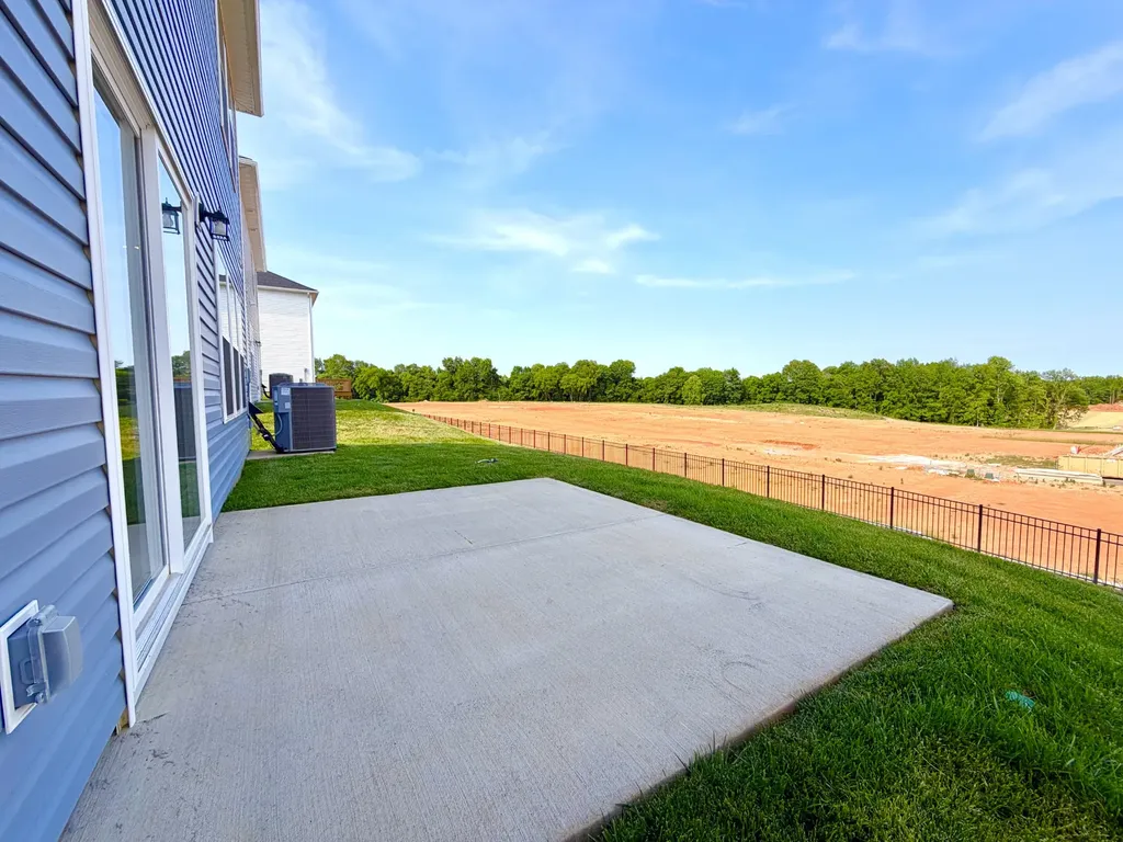 2372 Woodmeadow Drive Clarksville TN 37043
