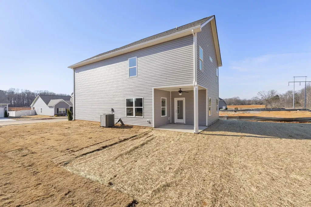 2263 Ireland Way Clarksville TN 37042