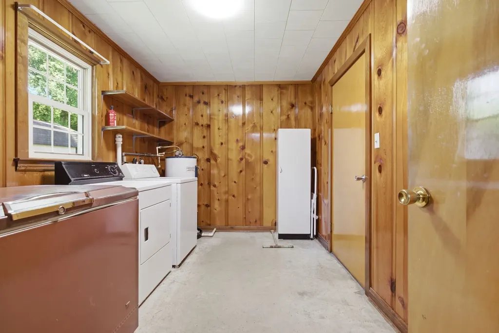 131 Greenwood Acres Drive Columbia TN 38401