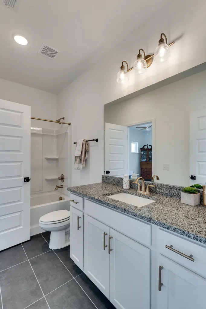 1113 Linn Cove Court Gallatin TN 37066