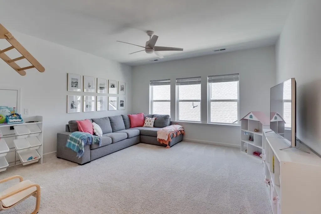 1113 Linn Cove Court Gallatin TN 37066