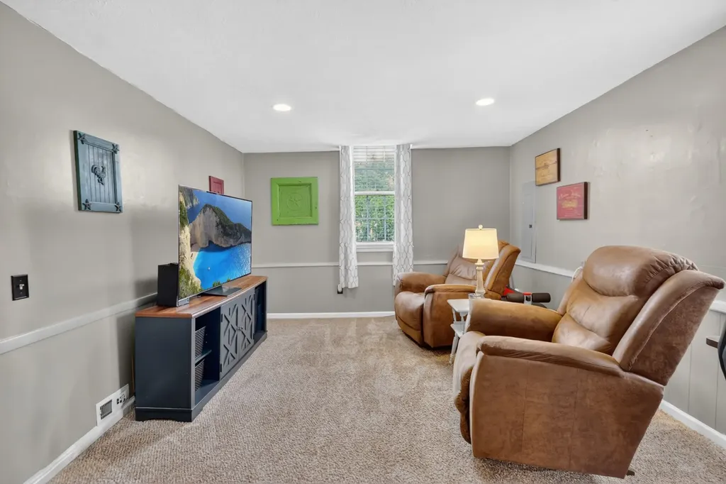 272 Wessington Pl, N Hendersonville TN 37075