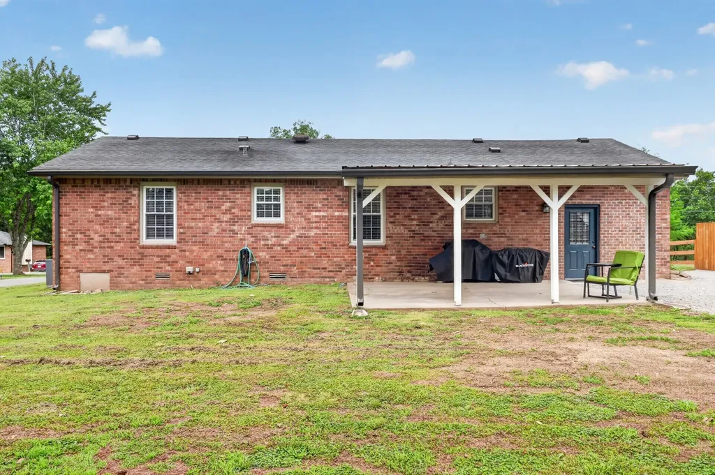 272 Wessington Pl, N Hendersonville TN 37075