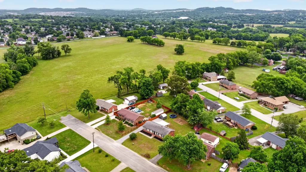 272 Wessington Pl, N Hendersonville TN 37075
