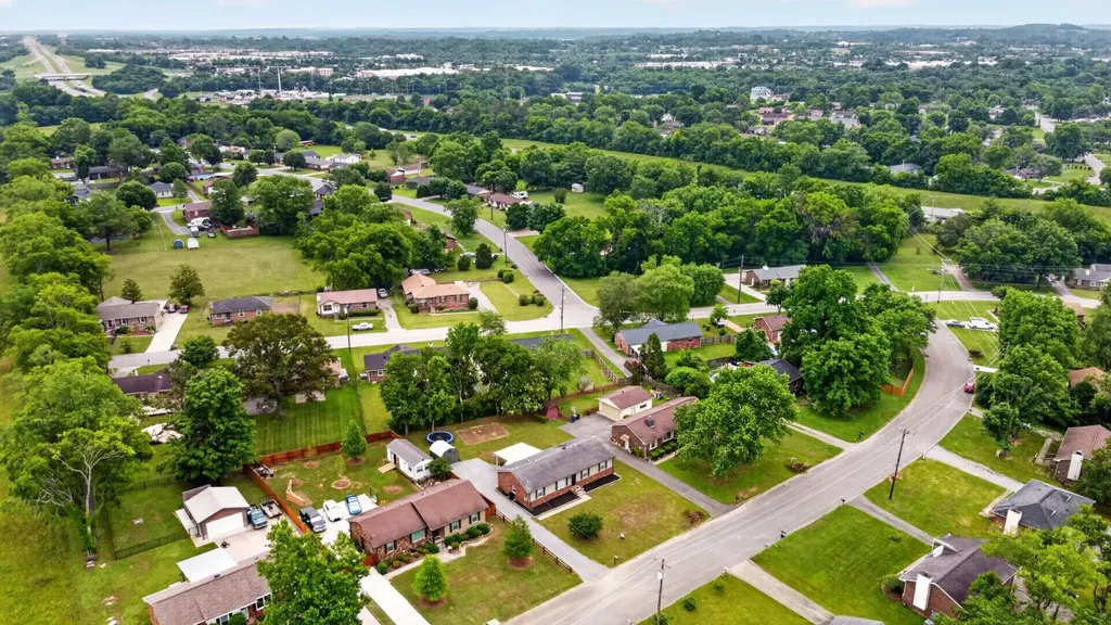 272 Wessington Pl, N Hendersonville TN 37075