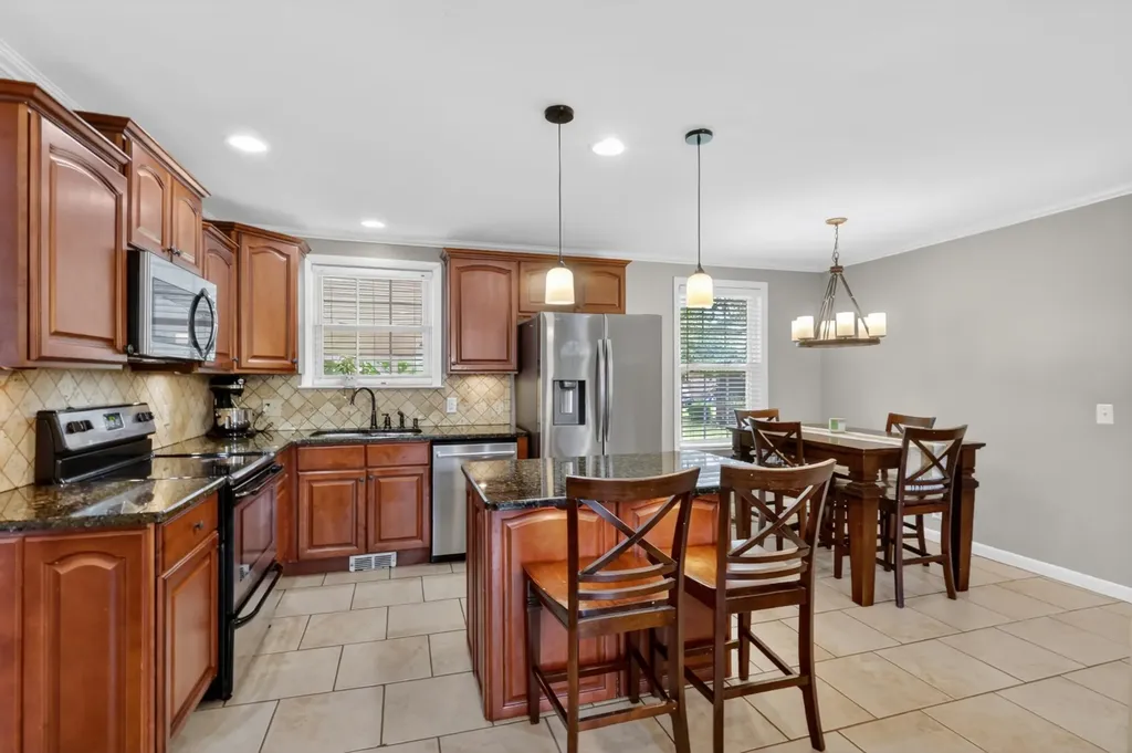 272 Wessington Pl, N Hendersonville TN 37075