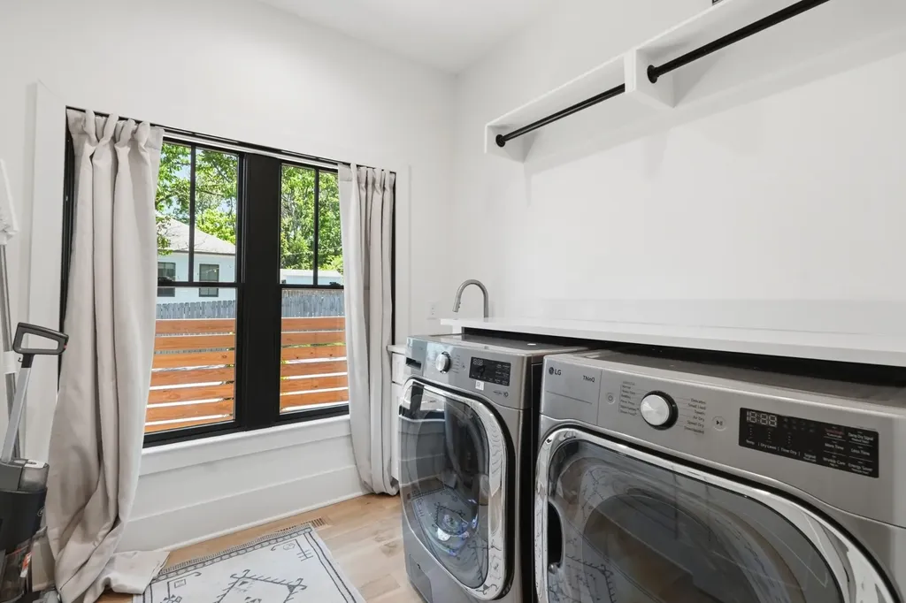1118 Douglas Avenue Nashville TN 37206