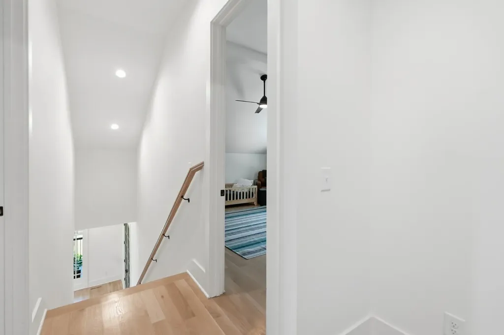 1118 Douglas Avenue Nashville TN 37206