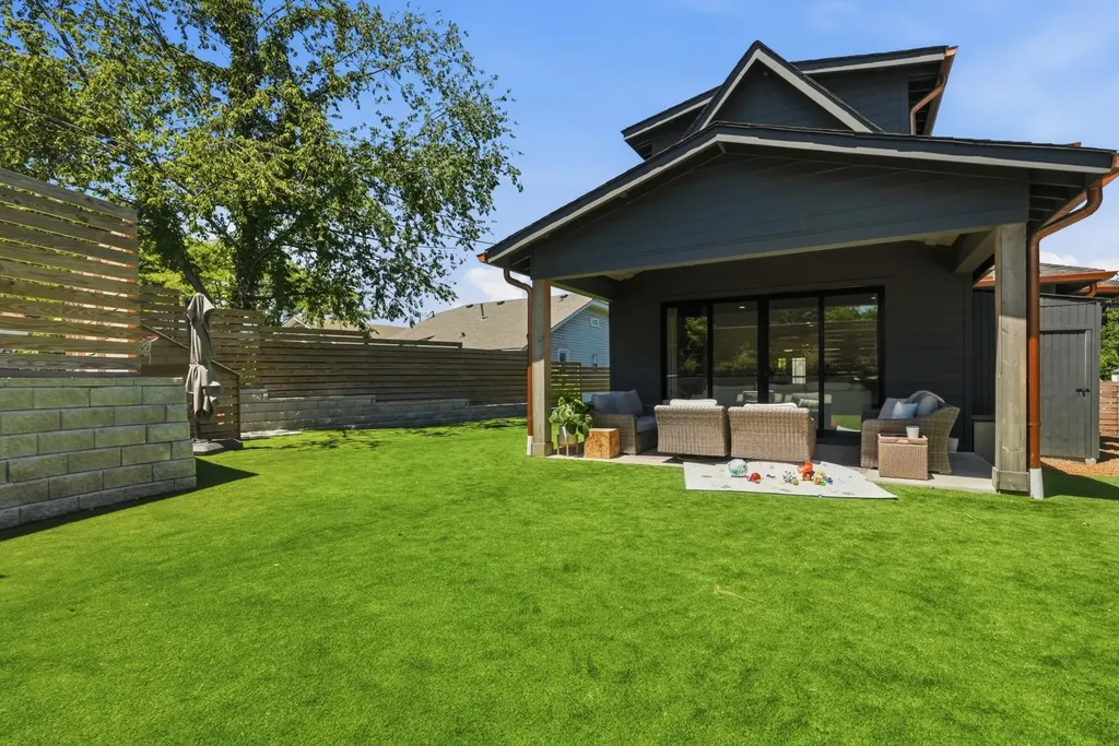 1118 Douglas Avenue Nashville TN 37206