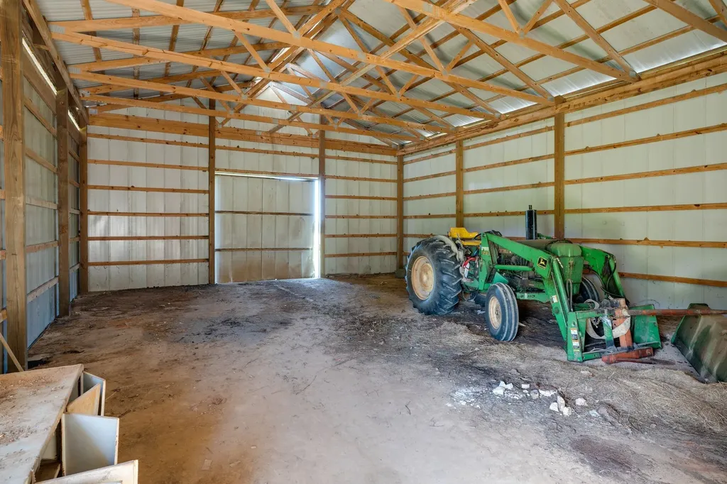 134 N Harris Road Portland TN 37148