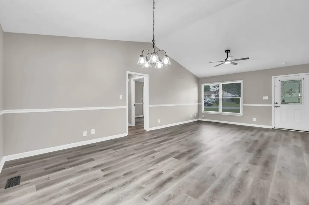 1480 Sunshine Drive Clarksville TN 37042