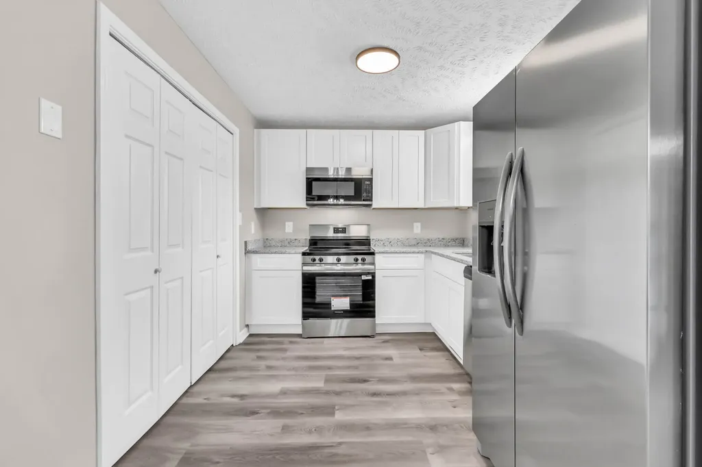 1480 Sunshine Drive Clarksville TN 37042