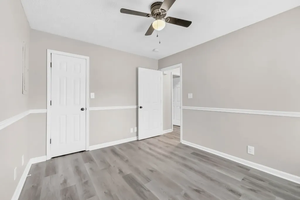 1480 Sunshine Drive Clarksville TN 37042