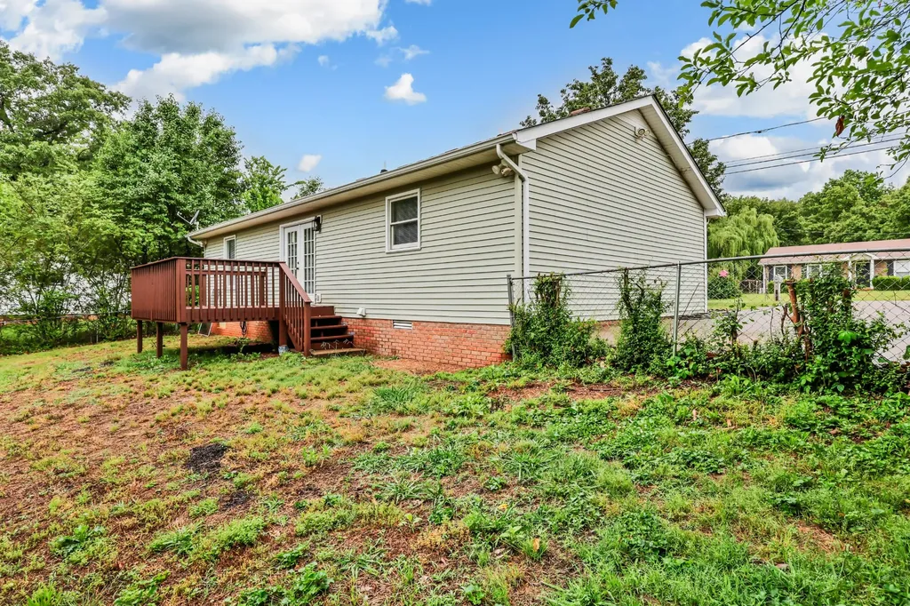 1480 Sunshine Drive Clarksville TN 37042