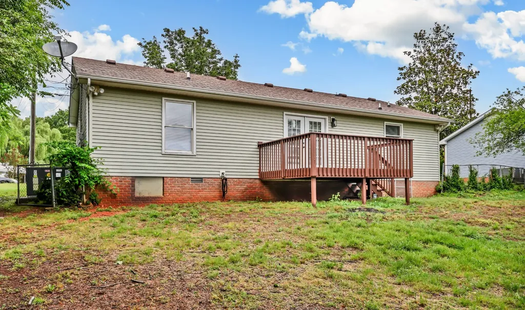 1480 Sunshine Drive Clarksville TN 37042
