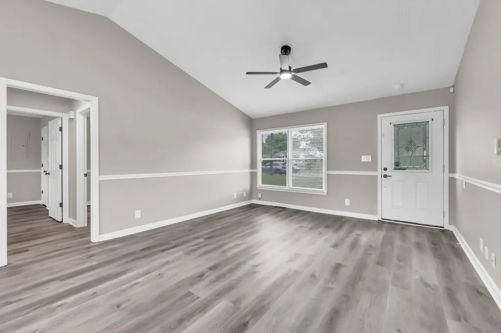 1480 Sunshine Drive Clarksville TN 37042