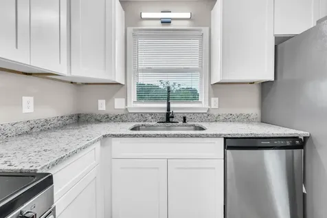 1480 Sunshine Drive Clarksville TN 37042
