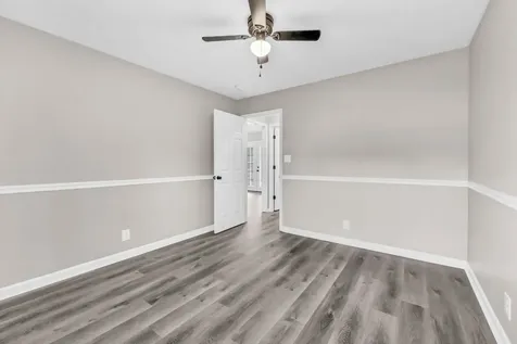1480 Sunshine Drive Clarksville TN 37042