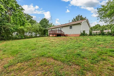 1480 Sunshine Drive Clarksville TN 37042