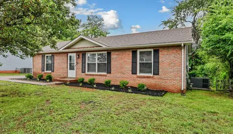 1480 Sunshine Drive Clarksville TN 37042