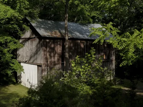1098 Fred Gibbs Road White Bluff TN 37187