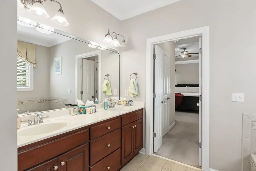 105 Robin Point Gallatin TN 37066