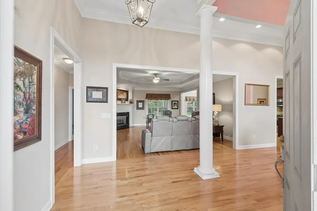 105 Robin Point Gallatin TN 37066