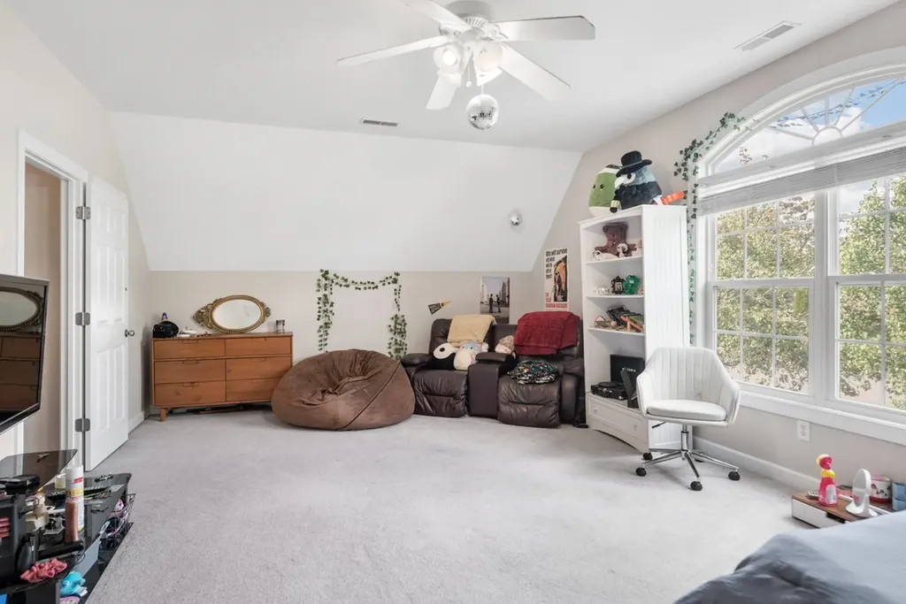 105 Robin Point Gallatin TN 37066