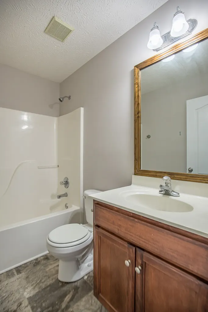 5024 Tricia Place Murfreesboro TN 37129