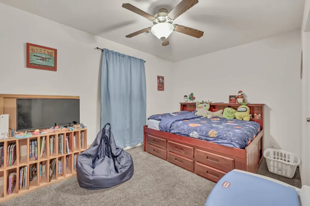 537 Peachers Ridge Road Clarksville TN 37042